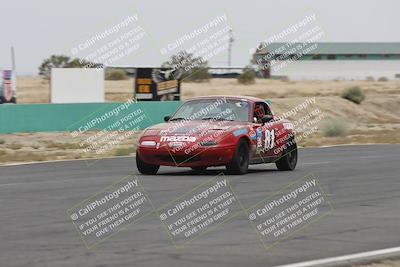 media/Jun-01-2025-CalClub SCCA (Sun) [[eae223c5dd]]/Group 5/Race (Front Straight)/